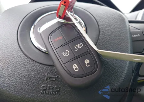 2019 Jeep Cherokee Altitude 4X4 из США, поврежденный, VIN 1C4PJMLN8KD354600